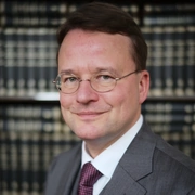 Profil-Bild Rechtsanwalt Richard Lorisch MBA
