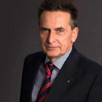 Rechtsanwalt  Andrzej Mikulski 