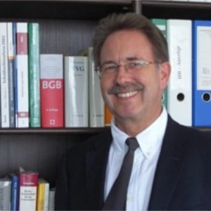 Rechtsanwalt  Alexander J. Englert 