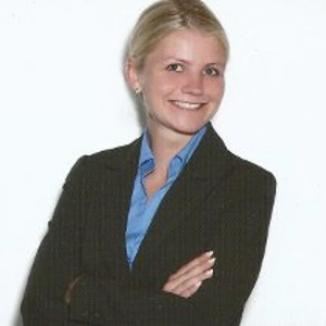 Rechtsanwältin  Angela Biek (geb. Voß)