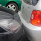 Zwei Autos, eine Parklücke – Haftung bei Unfall?