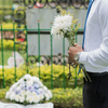 Wie kann ich Beerdigungskosten als außergewöhnliche Belastung in der Einkommensteuererklärung ansetzen? 
