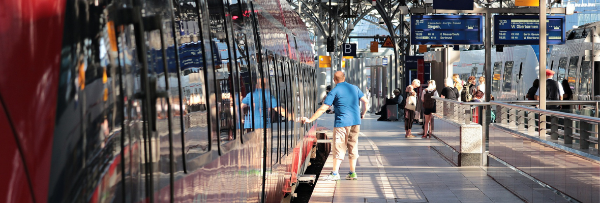 Zugverspätung: Wissenswertes für Reisende mit der Bahn