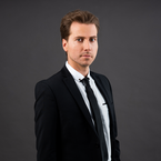 Profil-Bild Anwalt Peter Pipuš