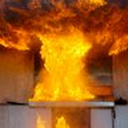 Wohnungsbrand: Muss Gebäudeversicherer leisten?