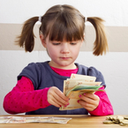 Kindesunterhalt beim „Wechselmodell“: Wer zahlt, wenn beide Eltern das Kind betreuen? 