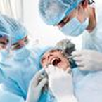 Aufklärung über Risiken beim Zahnimplantat