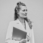 Profil-Bild Rechtsanwältin Pina Klara