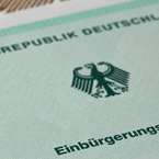Einwanderungsrecht in Deutschland: Der Weg zur Staatsbürgerschaft - immigration law in GER: The path to citizenship