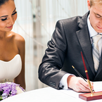 Doppelname bei Eheschließung: Wie funktioniert das genau und was ist zulässig?