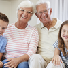 Familienrecht: Haben auch Oma und Opa ein Recht auf Umgang?